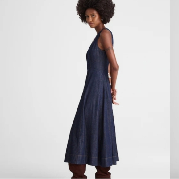 NWT Madewell Denim Yana Dress Midi Full Circle Skirt V Neck Dark Blue Size 6 - Picture 10 of 13